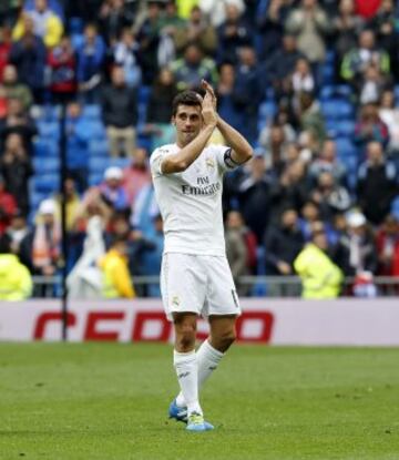 Arbeloa se despide público en su último partido en el Santiago Bernabéu.