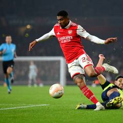 El Arsenal, primero con susto