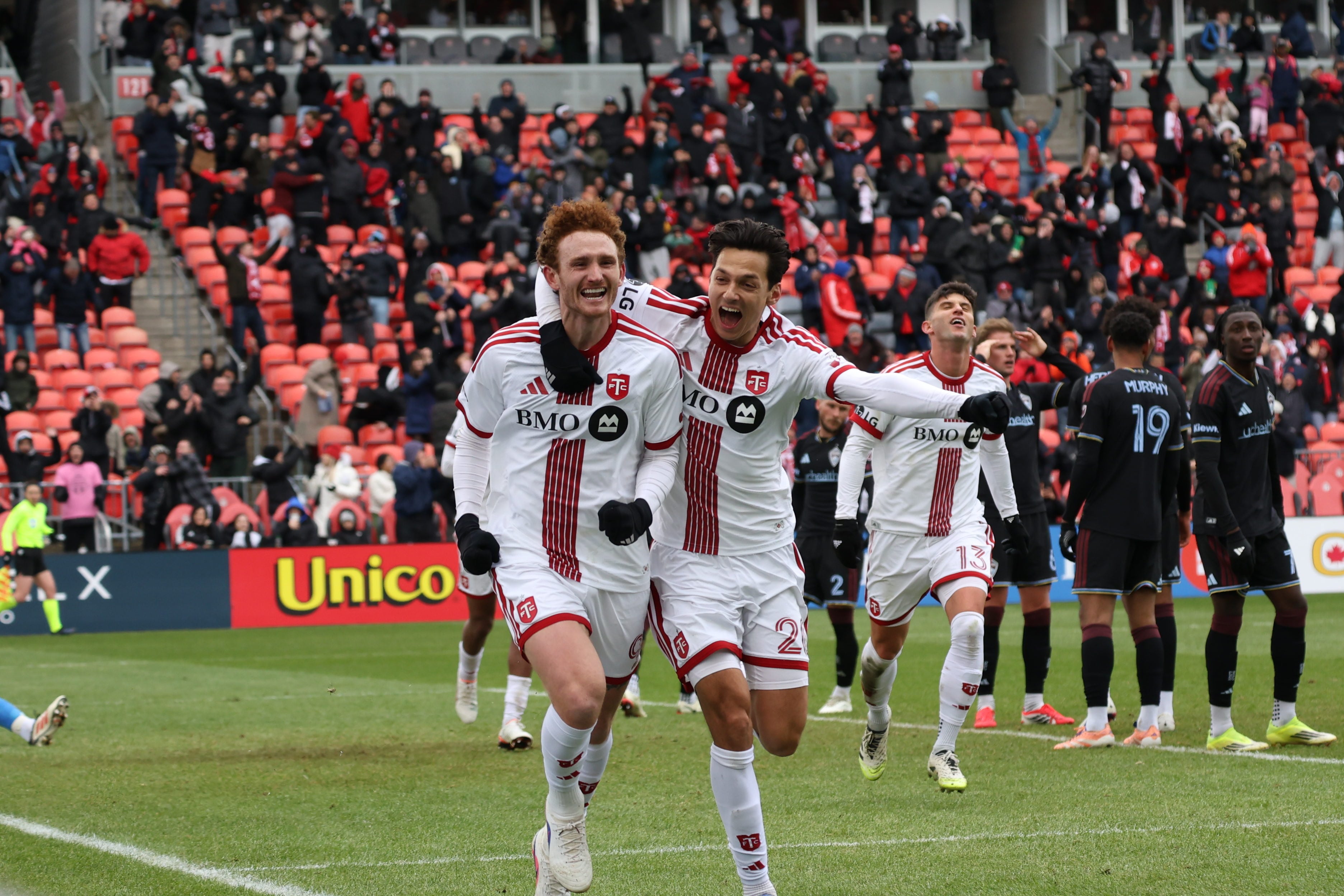Toronto FC viene de atrás y derrota a los Rapids con gol de Josh Sargent