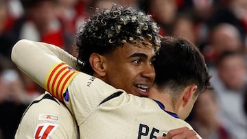 A stunning goal scored by two superstars was the bright light in a tough game in Bilbao.