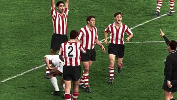 FOTO COLOREADA REAL MADRID ATHLETIC DE BILBAO JAVIER CLEMENTE JUGADOR