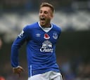 Buen Deulofeu y gran Koné para liderar al Everton