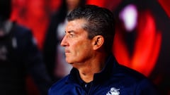 José Manuel 'Chepo' de la Torre fuera del Puebla, ¿Qué opciones hay para suplirlo?