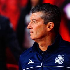 José Manuel 'Chepo' de la Torre fuera del Puebla, ¿Qué opciones hay para suplirlo?