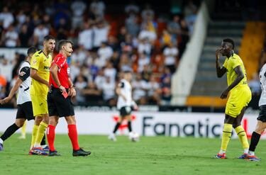 Diego Conde resiste al asedio 