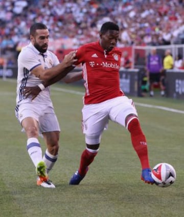Alaba y Carvajal.