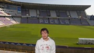 El nuevo fichaje del Real Valladolid Sisinio González "Sisi", un centrocampista de 23 años que vuelve al club de Zorrilla tras militar la última campaña en el Recreativo de Huelva, aseguró hoy en su presentación que ha vuelto "a casa" y que parece que nunca se hubiera ido