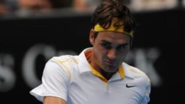 Federer vence con facilidad a Lacko en su estreno