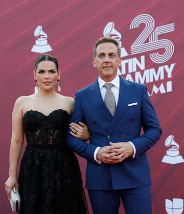 Carlos Ponce y Karina Banda.