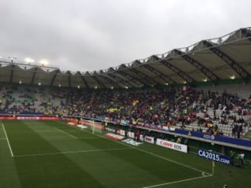 Estadio Germán Becker se viste de amarillo, azul y rojo