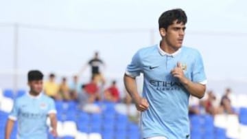 Suecia Equipo Machester City Posición Delantero Nacido 19 de marzo de 1998