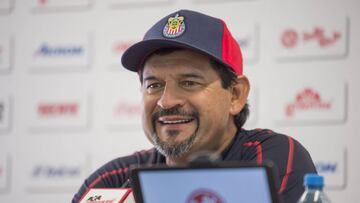 Cardozo recomienda a siete jugadores de Chivas para el Tri