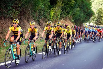 El colombiano Daniel Felipe Martínez se quedó con el triunfo en la jornada 13 de la competición. Roglic amplió la ventaja en la general y Rigo, Egan y Nairo cedieron tiempo. 