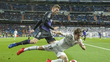 Penalti mal señalado sobre Odriozola a favor del Madrid