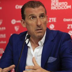 Arias, sobre Mesa y Sandro: "Es como si firmamos a Messi y el técnico no lo pone"