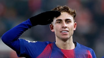 Soccer Football - UEFA Champions League - Slavia Prague v FC Barcelona - Fortuna Arena, Prague, Czech Republic - January 21, 2026 FC Barcelona's Fermin Lopez celebrates scoring their second goal REUTERS/David W Cerny