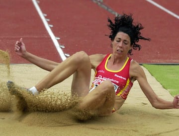 Fue campeona de Europa de triple salto en 2007 y más adelante trabajó en la Dirección General de Deportes de la Comunidad de Madrid.