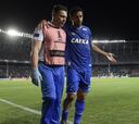 Figura de Cruzeiro, rival de la U, sufre grave lesión