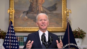 El presidente Biden se prepara para imponer sanciones a las regiones separatistas de Ucrania, cuya independencia fue reconocida por parte de Vladimir Putin.