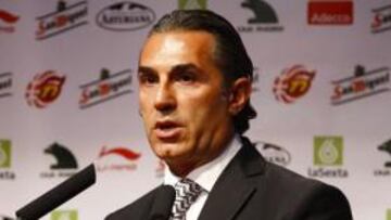 <b>SATISFECHO.</b> El seleccionador nacional de baloncesto, Sergio Scariolo, apuntó que es una "satisfacción" el poder contar con Pau Gasol en el Eurobasket de Polonia.
