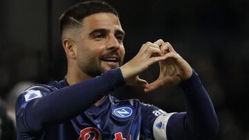 Soccer Football - Serie A - Napoli v Inter Milan - Stadio Diego Armando Maradona, Naples, Italy - February 12, 2022 Napoli&#039;s Lorenzo Insigne celebrates scoring their first goal REUTERS/Ciro De Luca