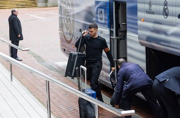 Dani Ceballos llegando al hotel. 