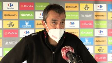 Javier Guillén, director de La Vuelta, atiende a AStv tras la primera etapa para hacer balance de la burbuja de carrera y el comportamiento de los aficionados.