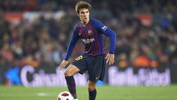 El centrocampista de la cantera del Barcelona, Riqui Puig, durante un partido.