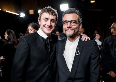 Paul Mescal y Wagner Moura durante la 98.ª edición de los premios Oscar 2026 celebrados en el Dolby Theatre.