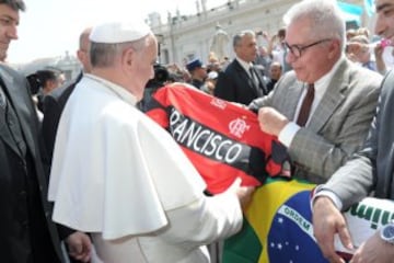 Otro fanático del Fluminenense le hizo entrega