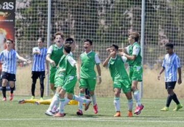 Partido de la final de los Infantiles entre el Málaga y el Betis. 