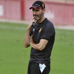 Vicente Moreno: "El Levante es un equipo muy rico técnica y tácticamente"