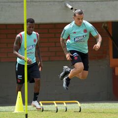 Leonardo Castro no es una opción para Néstor Lorenzo