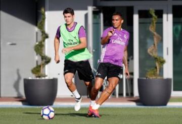 El Real Madrid completó el segundo entrenamiento de la semana en la Ciudad Real Madrid. James Rodríguez hizo trabajos diferenciados junto a Coentrao.