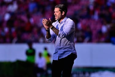 Despedida silenciosa para Fernando Gago