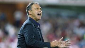 Caparrós: "Iremos al Nou Camp a por un buen resultado"