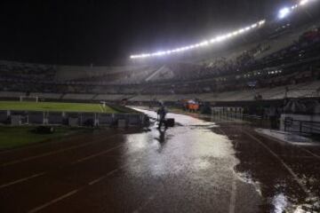 Interior del estadio Monumental donde iba a disputarse el partido.