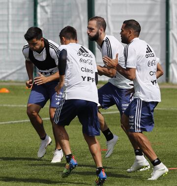 Argentina sigue preparando el debut en el Mundial