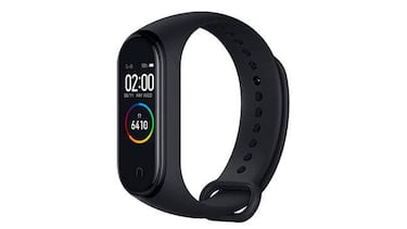 He estado un mes con la Xiaomi Mi Smart Band 4 y la Fitbit Inspire HR para contarte qué pulsera de actividad es mejor