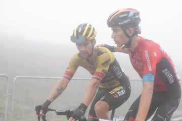 La lluviosa llegada al Pico Jano en imágenes