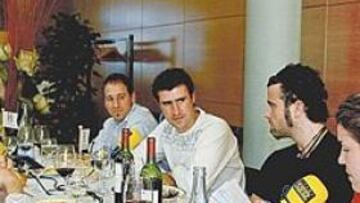 <b>CORDIALIDAD. </b>Chuchi Cos habló con comodidad en la tertulia que organizó ayer SER Vitoria.