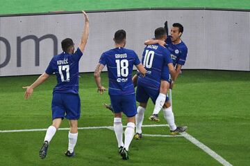 2-0. Pedro celebr¨® el segundo gol con Eden Hazard.