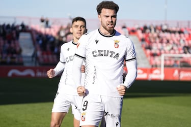 Aprobados y suspensos del Ceuta: San Pedro López cierra la puerta y se gana el cielo