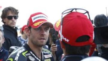 Crutchlow hablo con humor de Márquez.