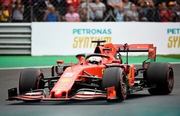 Las imágenes de la pole de Leclerc en Monza