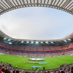 Italia sufre en San Mamés