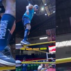 ‘Piojo’ Alvarado se pone la de Atlantis y muestra sus dotes luchísticos