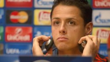 Chicharito podr&iacute;a ser titular en el partido de ma&ntilde;ana ante el Barcelona