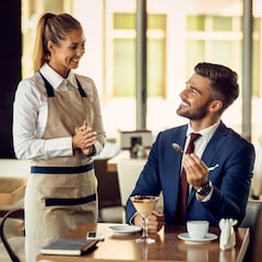 Si dices “por favor” y “gracias” de forma automática, la psicología dice que tienes estos siete rasgos comunes