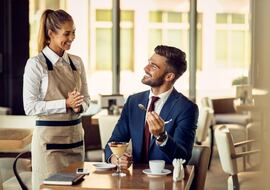 Si dices “por favor” y “gracias” de forma automática, la psicología dice que tienes estos siete rasgos comunes